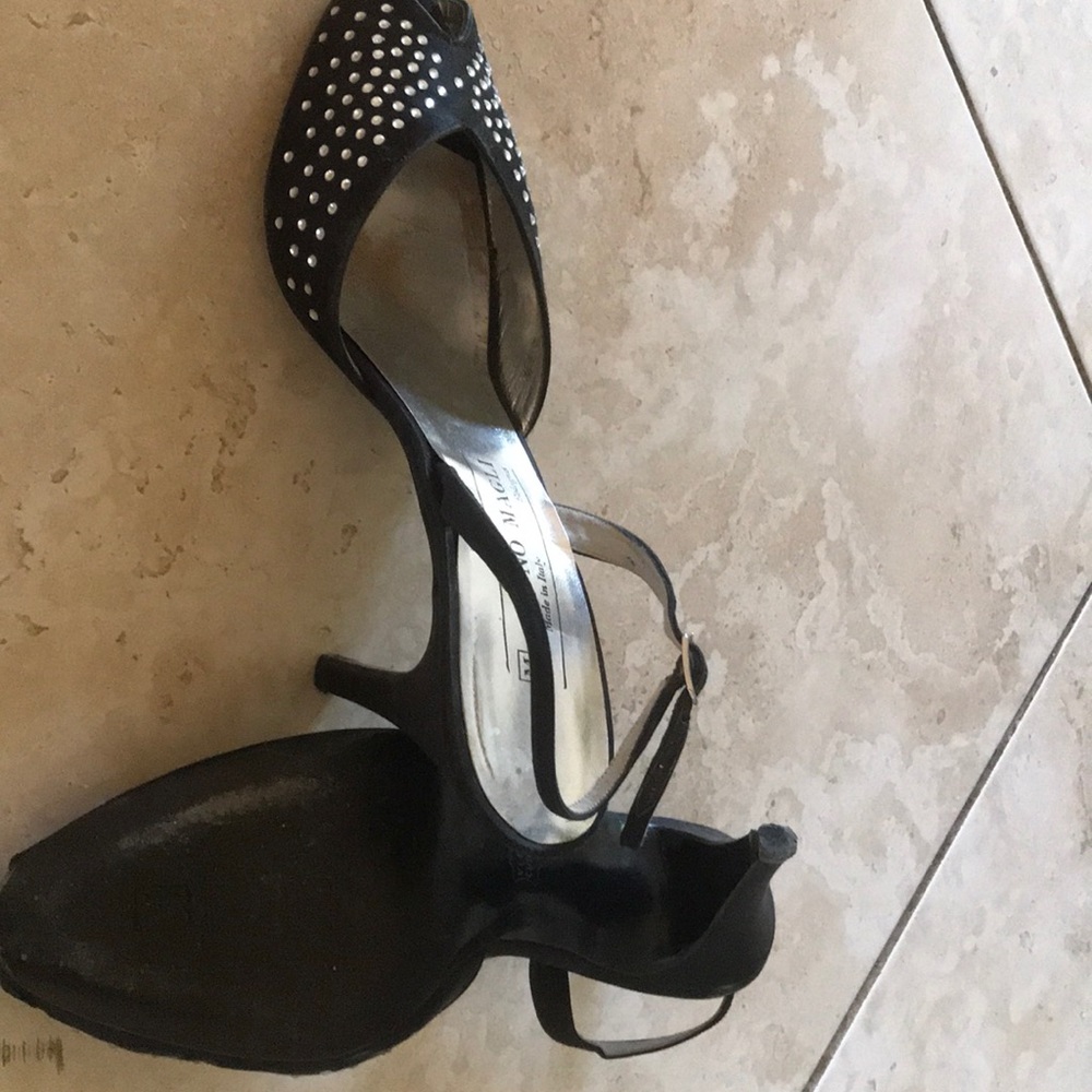 Shoes - Picture 2 of 2